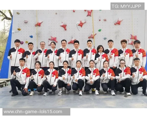南京攀岩队在最新攀岩状态TOP10中表现突出引领全场